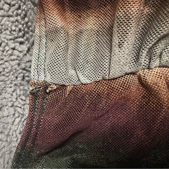 PrettyLittleThing Ruched Tube Top - Picture 4 of 4